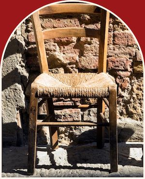 Rempaillage de chaises provençales en bois en PACA