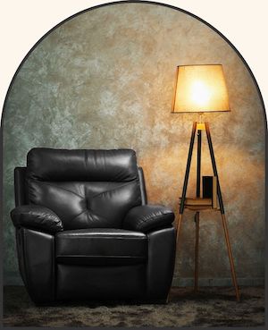 Tapissier fauteuil et canapé en cuir, club, Chesterfield, anglais, vintage, restaurant, hôtel, bar, cabinet d'avocat et bureau